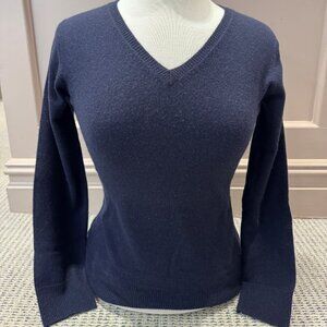 Women's Alashan Cashmere V-Neck - Navy Brand New (Size Small)